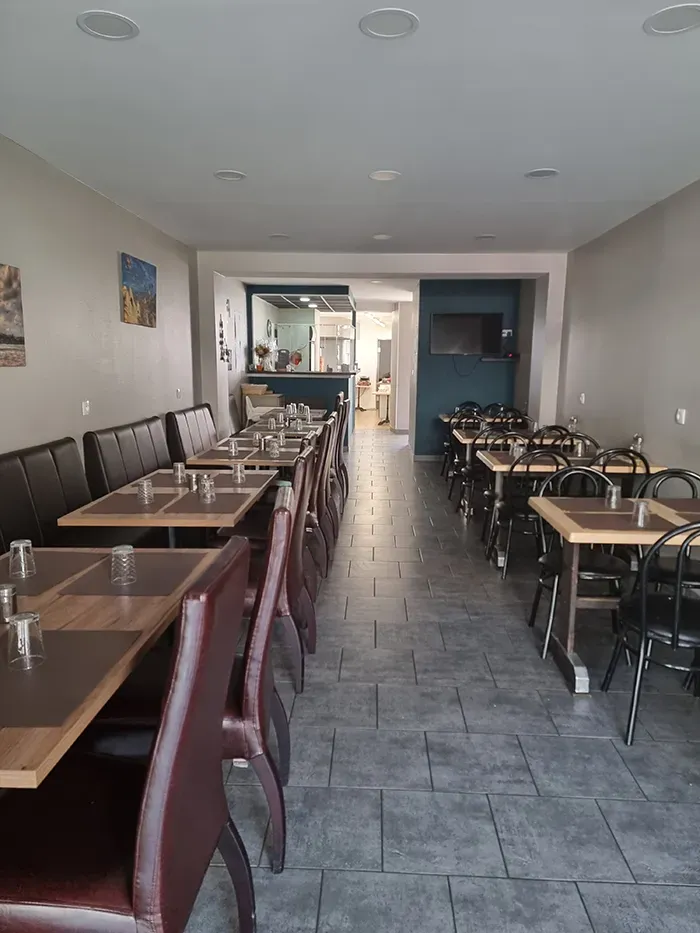 RESTAURANT À CHAMPAGNOLE - AKDENIZ31